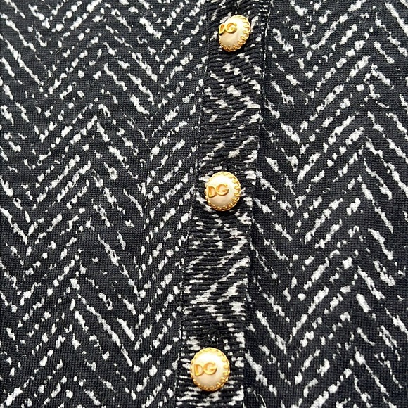 Dolce & Gabbana Current Season DG Logo Button Herringbone Print Wool Cardigan - Picture 6 of 13